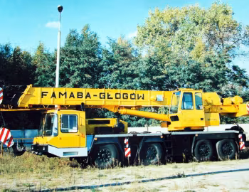 Famaba Glogow DST-0402 на специальном шасси автомобильного типа PS-502