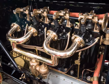 Sob o capô 1906 Pungs-Finch "Finch Limited" Touring