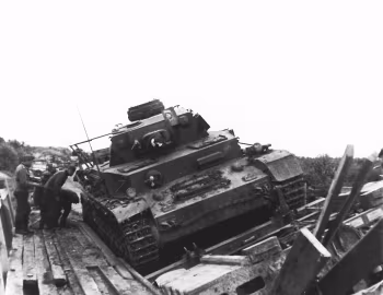 Pz.Kpfw. IV Ausf. F1 (7/BW) '04.1941–03.1942