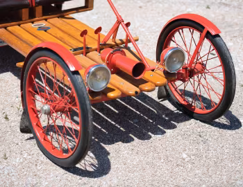 1924 Red Bug Buckboard Motorette