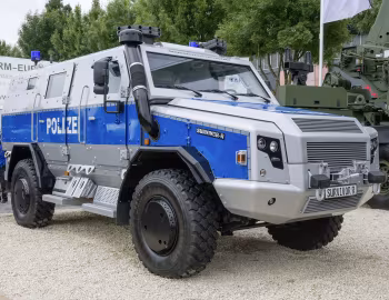 RMMV Survivor R Polizei Geschützter Sonderwagen '2016