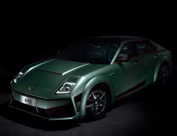 Saloon Mecha Dragon EV '2021–pr.