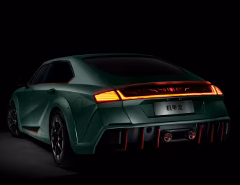 Saloon Mecha Dragon EV '2021–pr.