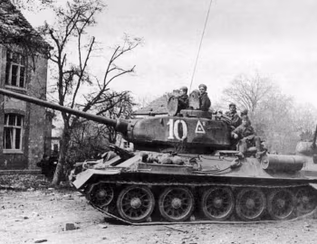 Т-34-85 '1944–58