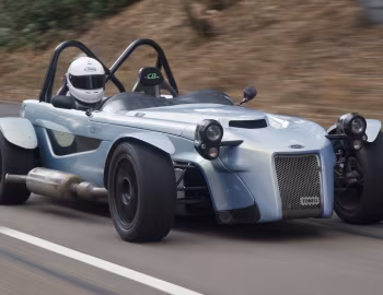Toniq CB 200 '2011–????