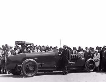 White Triplex '1928