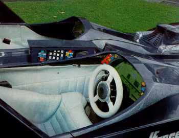 Interior Wolfrace Sonic '1981–????