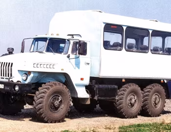 Урал-32551 на шасси Урал-4320-2451-10 '2000–02
