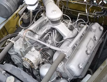 Під капотом Урал-4320-31 '1994–н.ч.