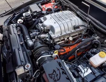 Sous la capuche USSV Rhino XT Hellcat '2017–pr.