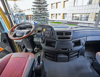 Front Panel Valdai 45 (FB2R13) '2023–pr.