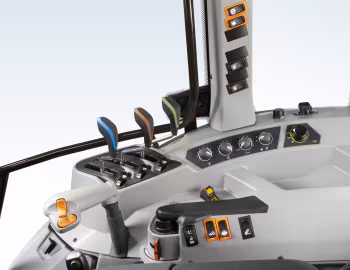 Interior Valtra A114 HiTech [EU-spec] '2017–21