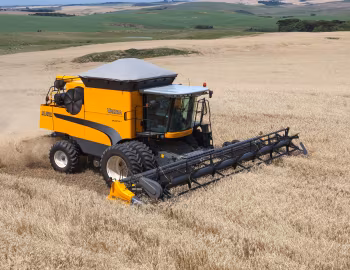 Valtra BC 6500 HTT [Brazil] '2013–15
