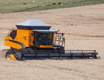 Valtra BC 6500 HTT [Brazil] '2013–15