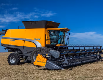 Valtra BC 7800 [Brazil] '2015–pr.