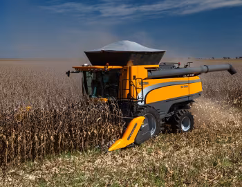 Valtra BC 8800 [Brazil] '2014–pr.