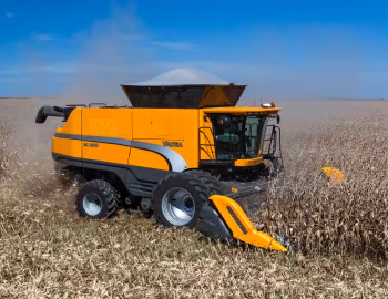 Valtra BC 8800 [Brazil] '2014–pr.