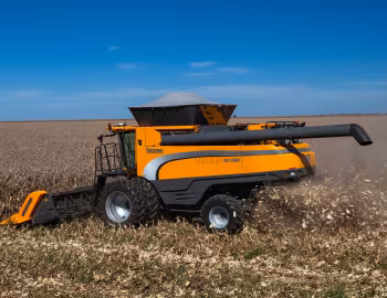 Valtra BC 8800 [Brazil] '2014–pr.