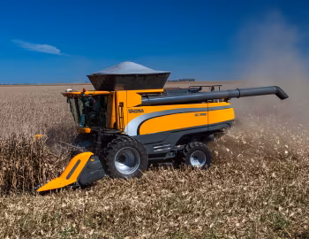 Valtra BC 8800 [Brazil] '2014–pr.