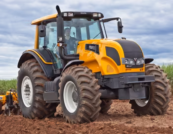 Valtra BH135i Cab [Brazil] '2013–17