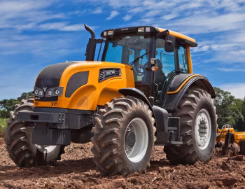 Valtra BH135i Cab [Brazil] '2013–17