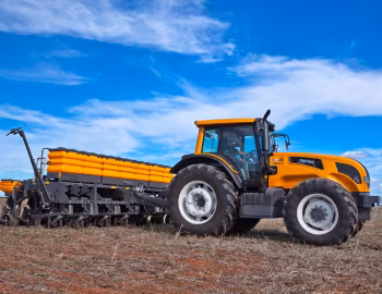 Valtra BH135i Cab [Brazil] '2013–17