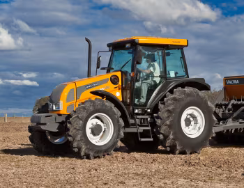Valtra BM100 Cabine [Latam] '2009–15