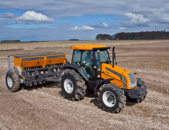 Valtra BM100 Cabine [Latam] '2009–15