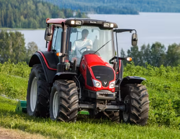 Valtra N103 '2012–17