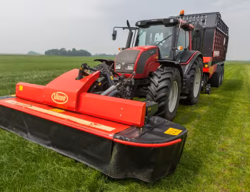 Valtra N121 '2005–11