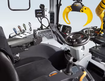 Interior Valtra N134 Forestry by Unlimited Studio '2016–pr.