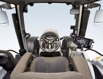 Interior Valtra T154 '2014–pr.