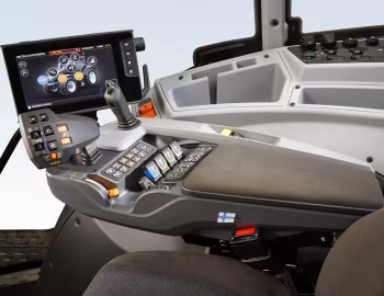 Interior Valtra T154 '2014–pr.