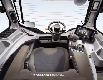 Interior Valtra T154 '2014–pr.