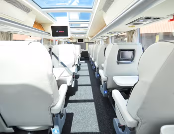 Interior Van Hool TDX27 Astromega Manchester United football team bus [UK-spec] (CH29/16Dt) '07.2013