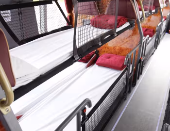 Interior Van Hool TDX29 Astromega [UK-spec] (CH38/17Dt) '04.2013