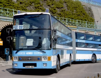 Van Hool TG 821 Alligator "Jumbulance" Mk IX (AC26DLt) '10.1985
