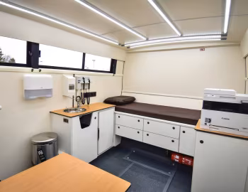 Інтэр'ер Van Hool TX15 Alicron mobile medical office [Belgium] '2019