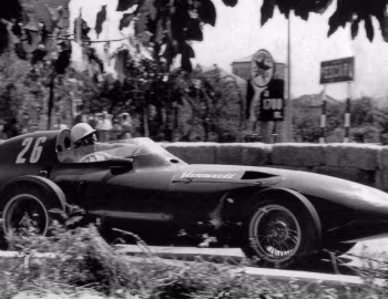 Vanwall VW57, Stirling Moss