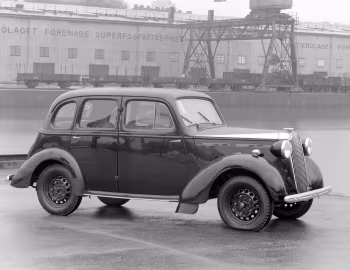 Vauxhall 12-4 De Luxe [EU-spec] (Type I) '1939–40