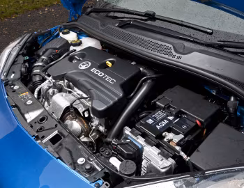 Sob o capô Vauxhall Adam Jam '10.2012–02.2019