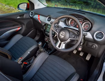 Interior Vauxhall Adam Rocks S '02.2016–06.2018