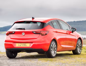 Vauxhall Astra CDTI '2015–19