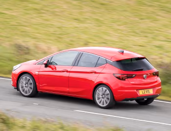 Vauxhall Astra CDTI '2015–19