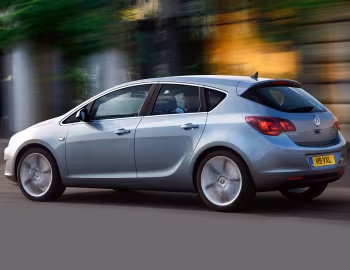 Vauxhall Astra '2009–12