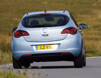 Vauxhall Astra '2009–12