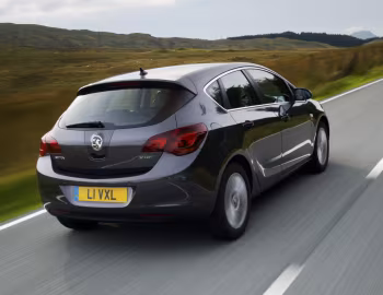Vauxhall Astra '2009–12