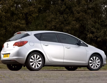 Vauxhall Astra '2009–12