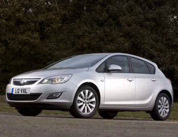 Vauxhall Astra '2009–12