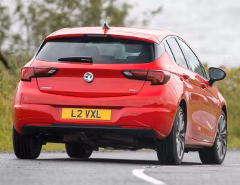 Vauxhall Astra CDTI '2015–19